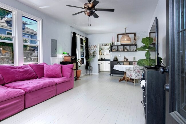 Building Photo - 13027 40th Ave S