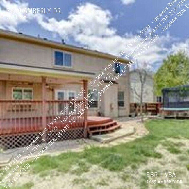 Building Photo - 7669 Amberly Dr