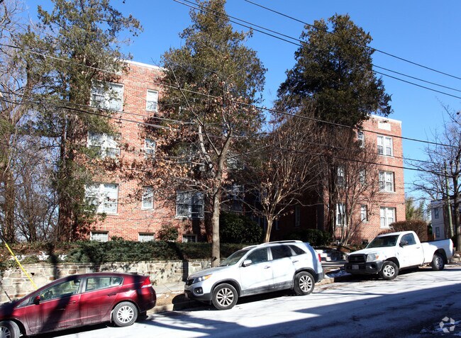 Building Photo - 4021 Benton St NW