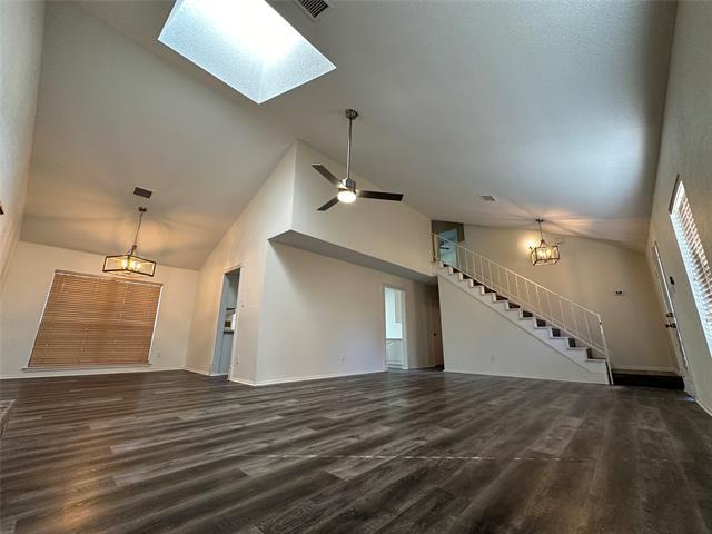 Building Photo - 307 Harrington Ln