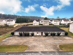 Building Photo - 124 Evergreen Trail SE