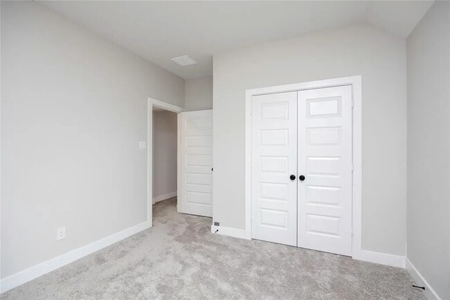 Building Photo - 24130 Elkhorn Gln Ln