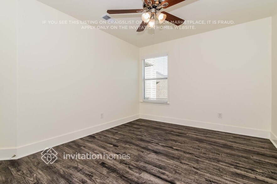 Building Photo - 1008 Hayden Ln