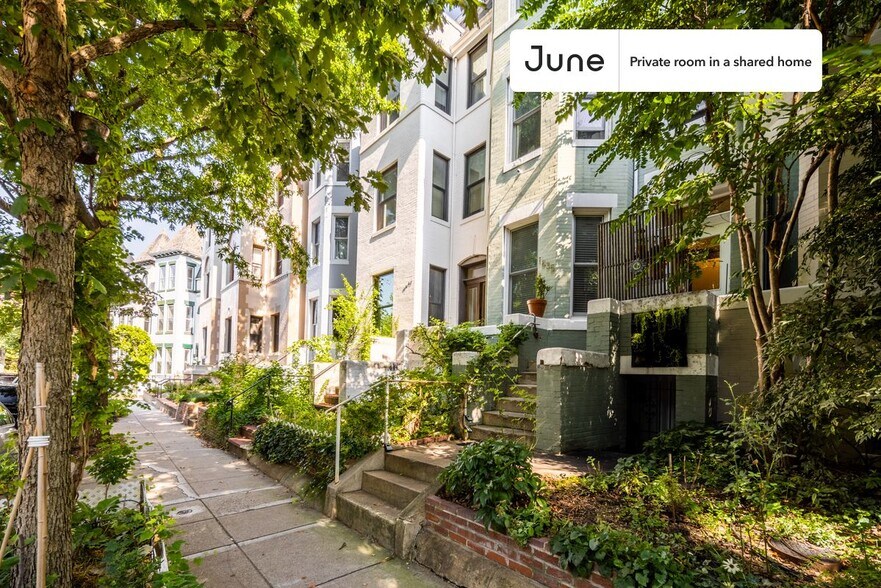 Building Photo - Room in Shared 3 bed/1 bath home