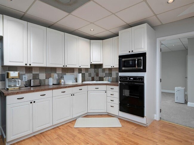 Building Photo - 2270 Pilgrim Mill Way