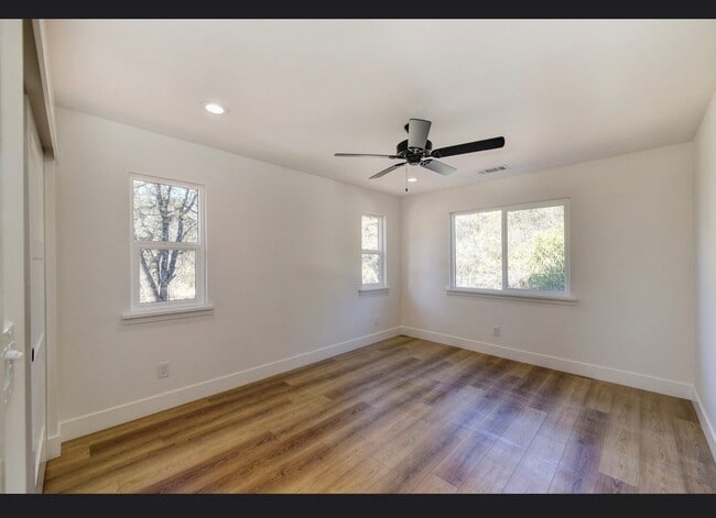 Building Photo - 4491 Buckeye Rd