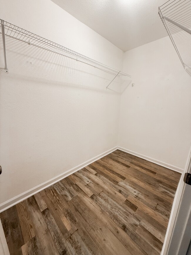 Building Photo - 28 W F Magers Rd