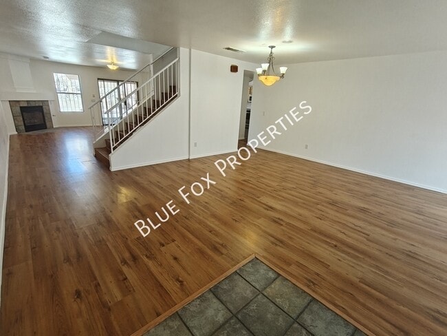 Building Photo - 3421 N Green Gulch Ct