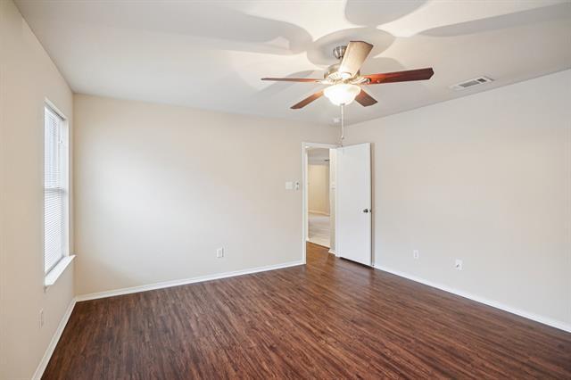 Building Photo - 9120 Sun Haven Way