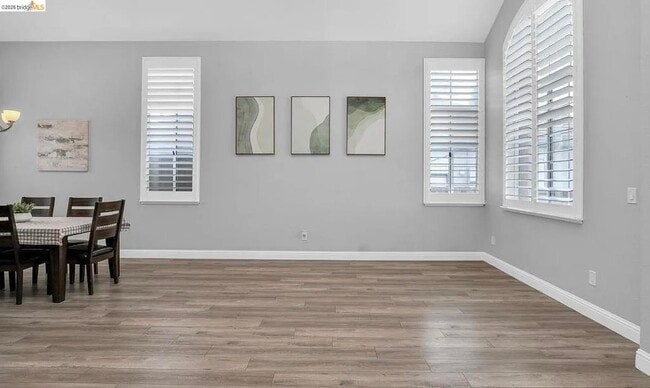 Building Photo - 4010 Goleta Pl