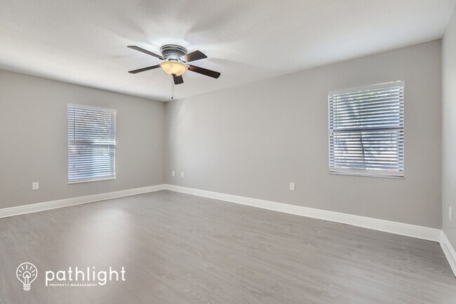 Building Photo - 2883 Mandarin Place, Palm Harbor, FL, 34684