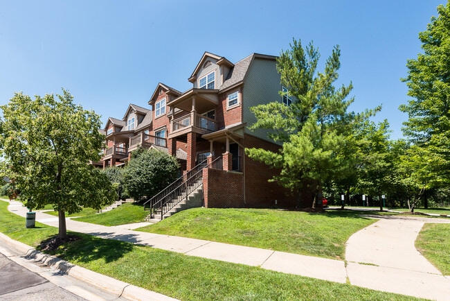Building Photo - 2865 Barclay Wy