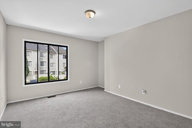Building Photo - 9305 Bathgate Ct