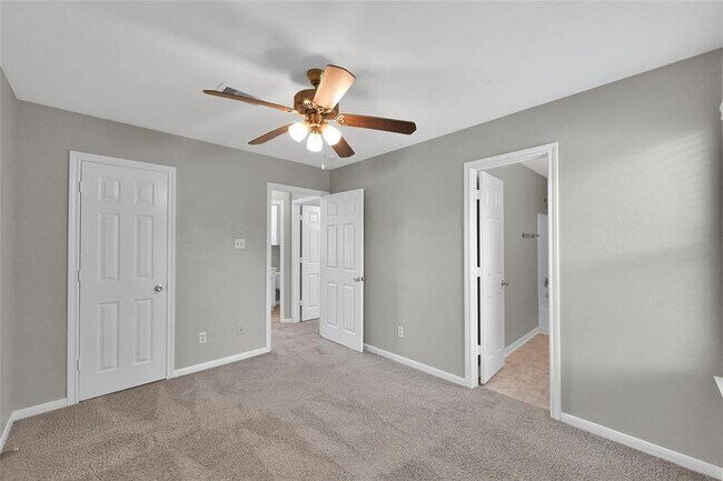 Building Photo - 187 Binnacle Ct