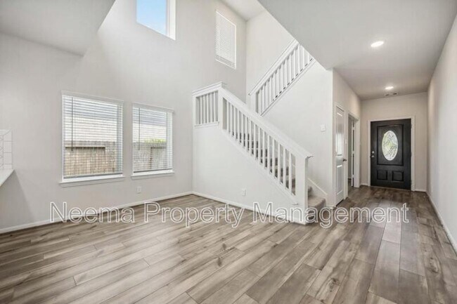 Building Photo - 20983 New Proper Dr
