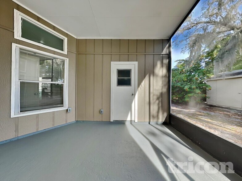 Building Photo - 914 Whisper Lake Dr