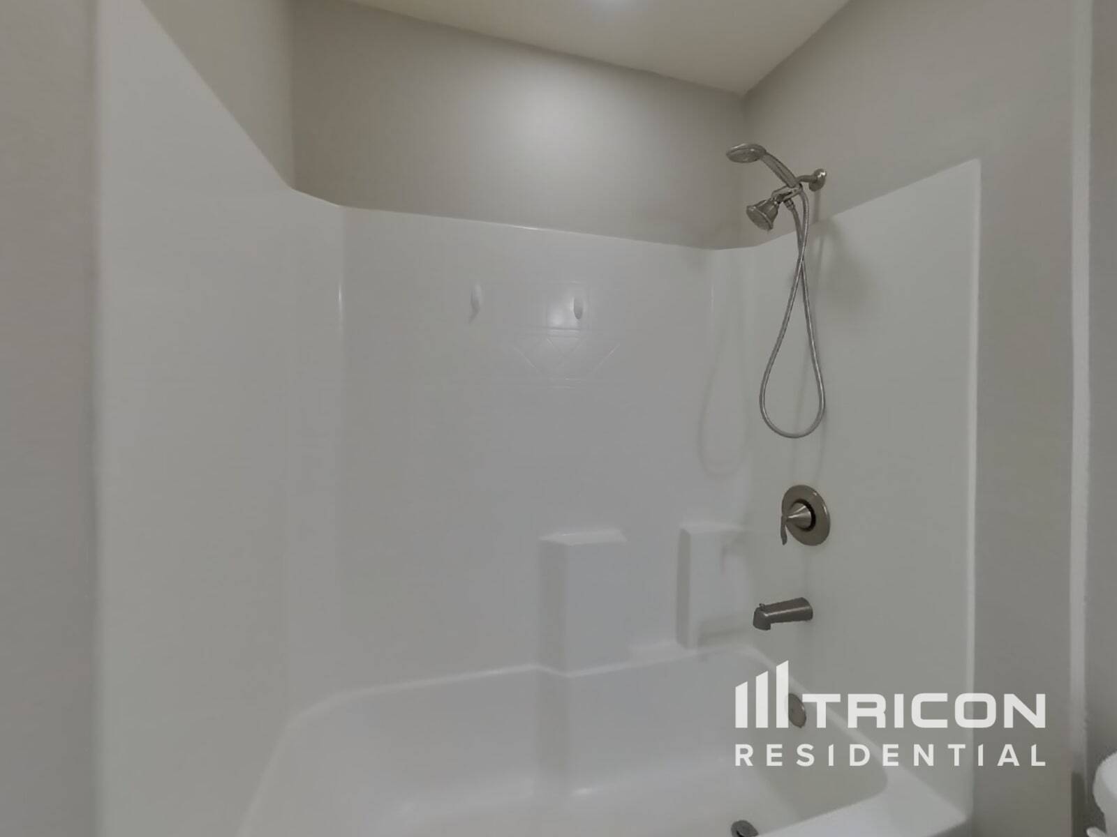 Building Photo - 2320 Bur Oak Place