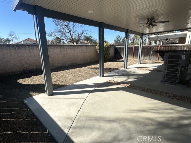 Building Photo - 28605 Broadstone Way