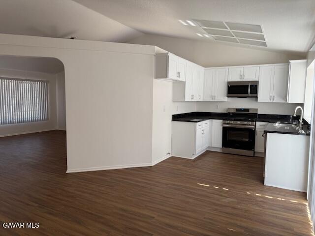 Building Photo - 38057 Meadowlark Ln