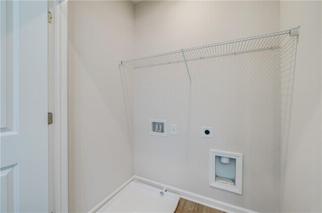 Building Photo - 150 Harlow Cir