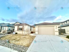 Building Photo - Beautiful 4 Bedroom, 2 Bathroom, 2 car gar...