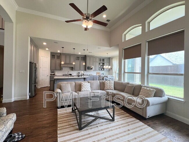 Building Photo - 10505 Wintergreen Dr