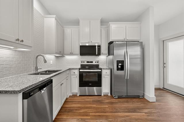 Building Photo - 502 E Kimball St