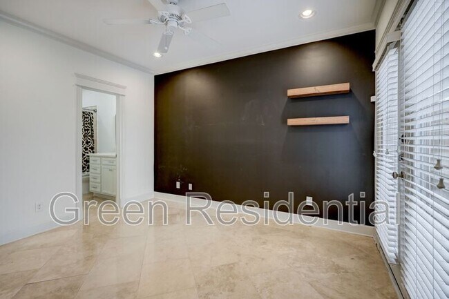 Building Photo - 1419 Beachton St