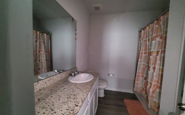 Building Photo - 17359 King Eider Rd