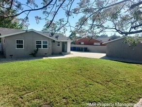 Building Photo - Beautifully Updated Single-Story Home