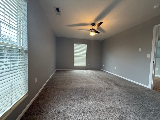 Building Photo - 5604 Vintage Pl