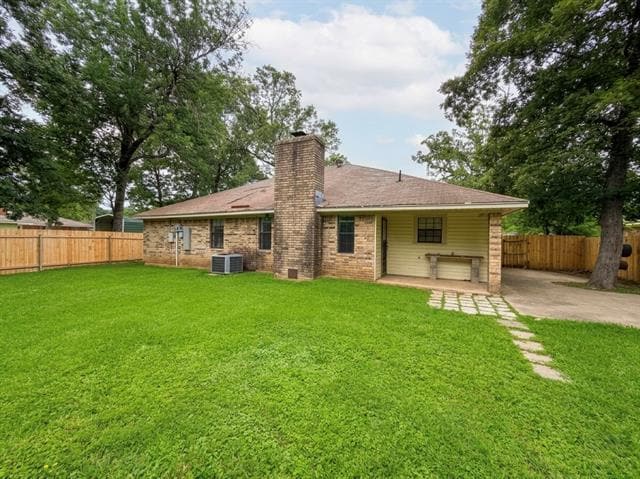 Building Photo - 4604 Lawndale Dr