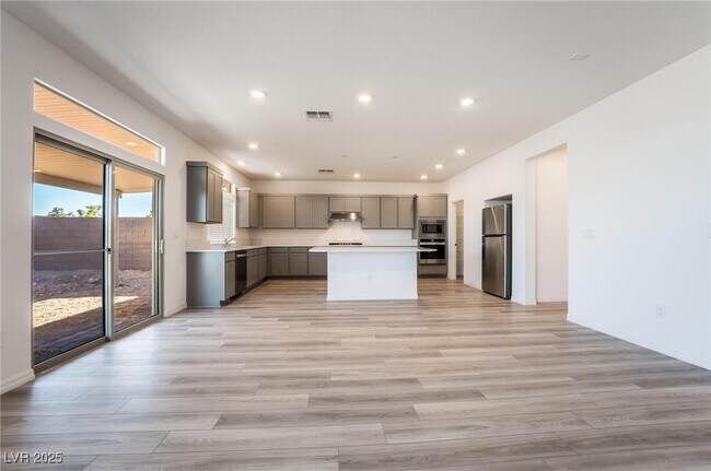 Building Photo - 7171 Bold Rock Ave