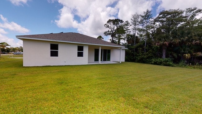 Building Photo - 351 San Filippo Dr SE