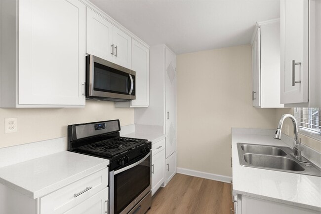 Interior Photo - Park Village Apartment Homes- Riverside, CA