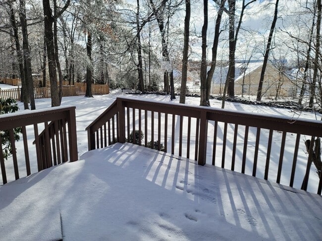 Building Photo - 23 Tattan Farm Rd