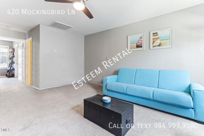 Building Photo - 420 Mockingbird Ln