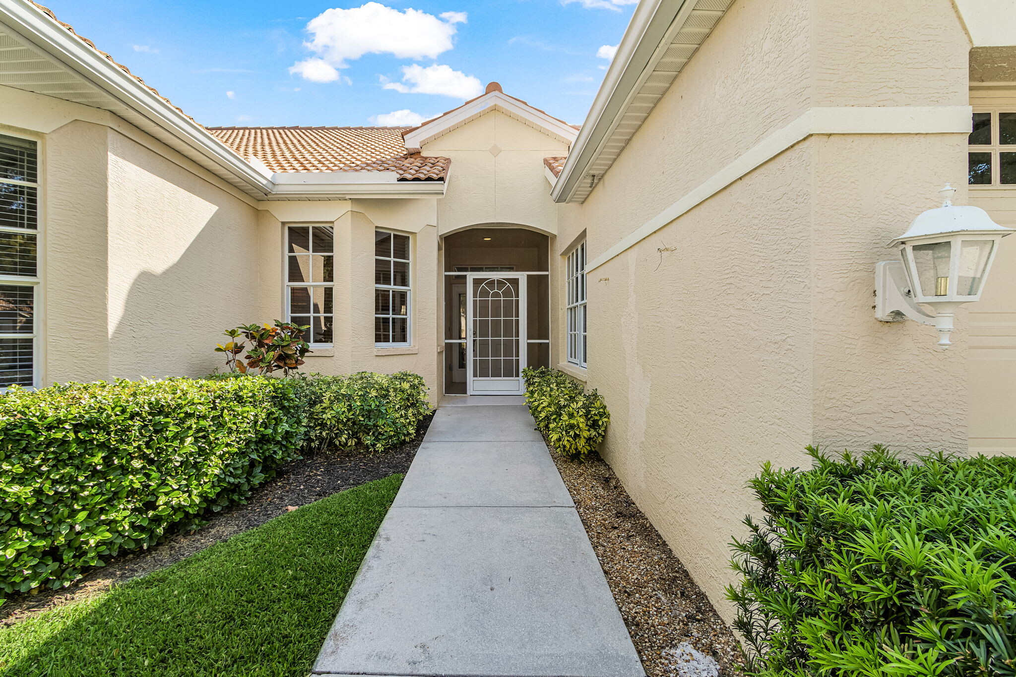 front door - 8899 Bristol Bnd