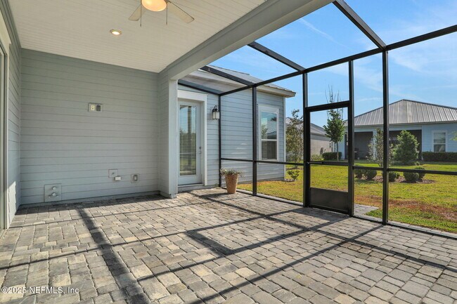 Building Photo - 90 Tahiti Cv