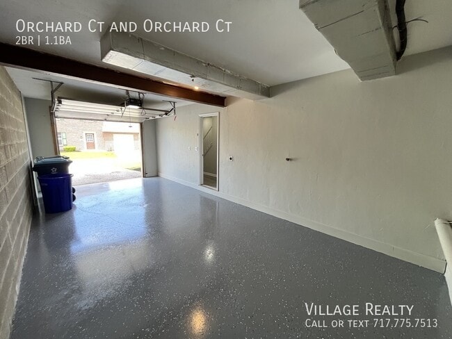 Building Photo - 306 Orchard Ct
