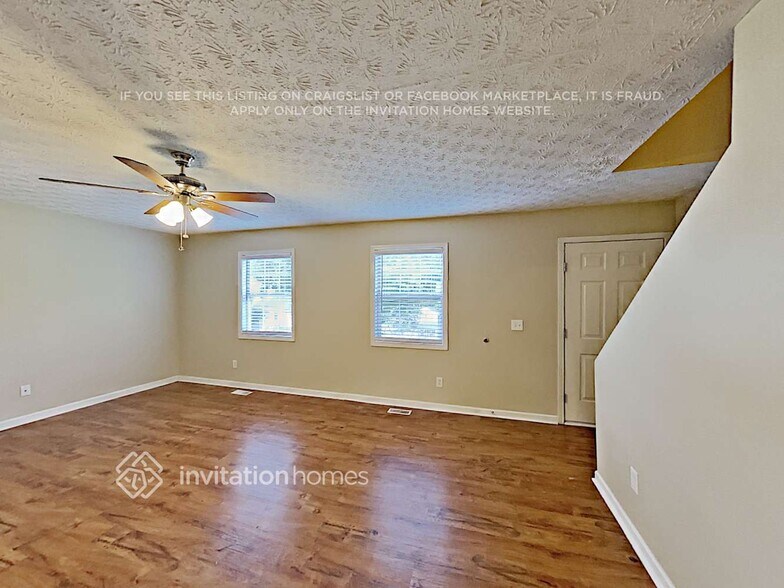 Building Photo - 3794 Cherokee Overlook Dr