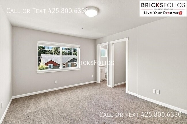Building Photo - Beautiful Townhome For Rent in Olympia