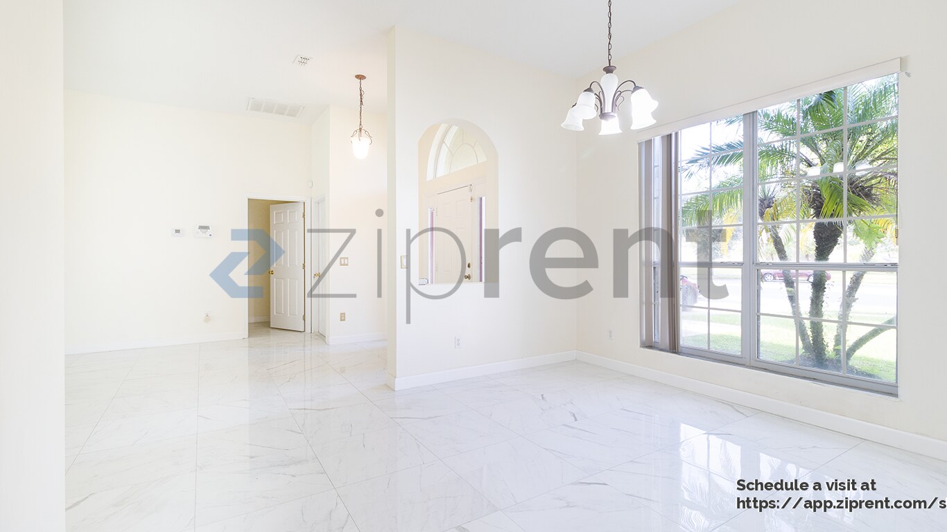 Building Photo - 2732 Wingfield Pl