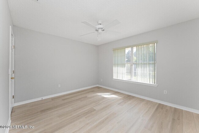 Building Photo - 5434 Bristol Bay Ln N