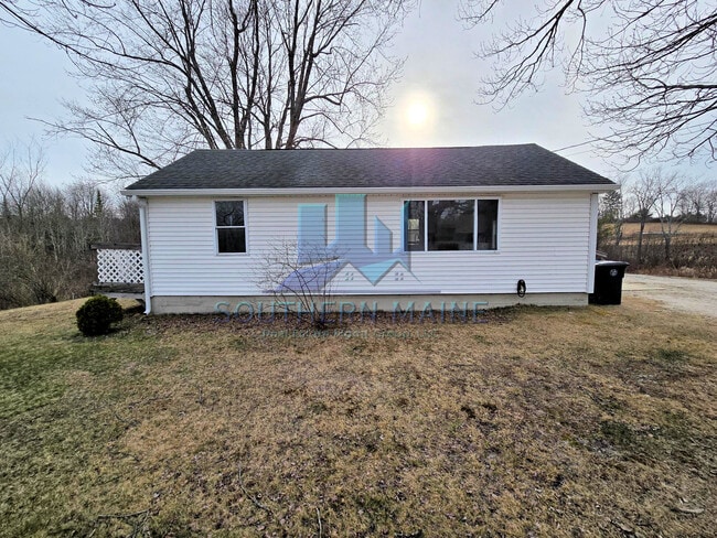 Building Photo - 392 Roosevelt Trail