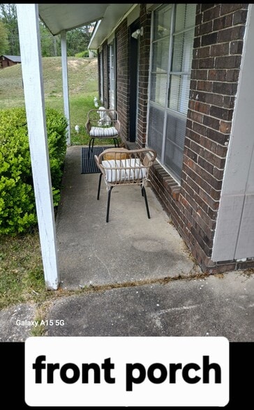 Building Photo - 6916 Bradshaw Dr