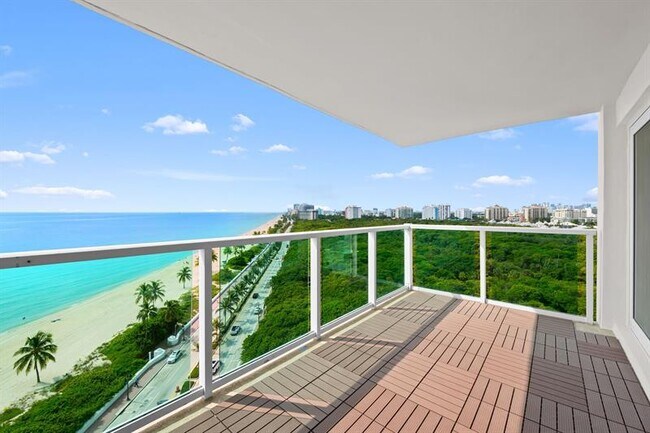 Building Photo - 1151 N Fort Lauderdale Beach Blvd