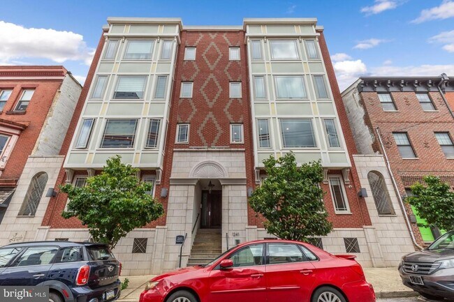 Building Photo - 1241 Buttonwood St