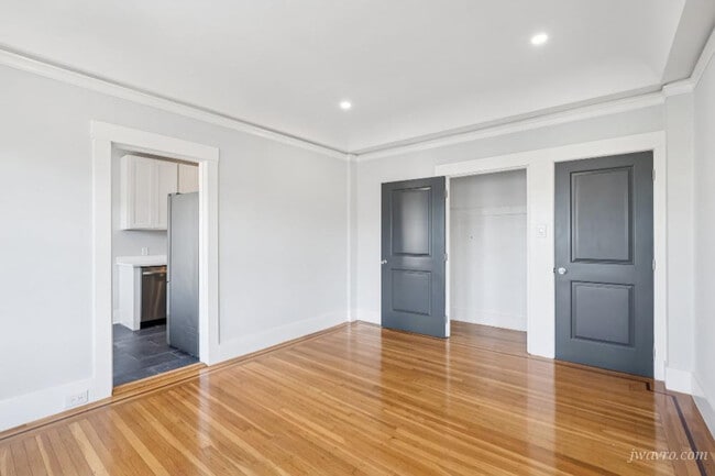 Building Photo - 312 Fillmore St