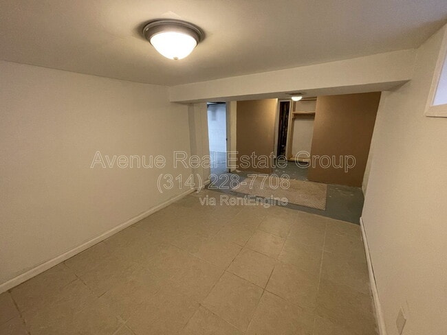 Building Photo - 9526 Big Bend Rd